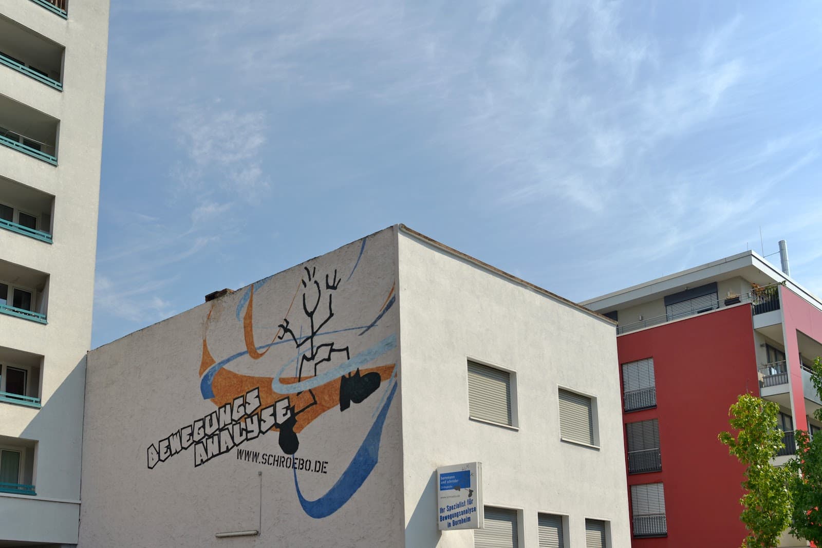 Sanitätshaus Frankfurt Bewertungen — Beratungssituation mit Hilfsmitteln bei Bornmann und Schröder Orthopädie